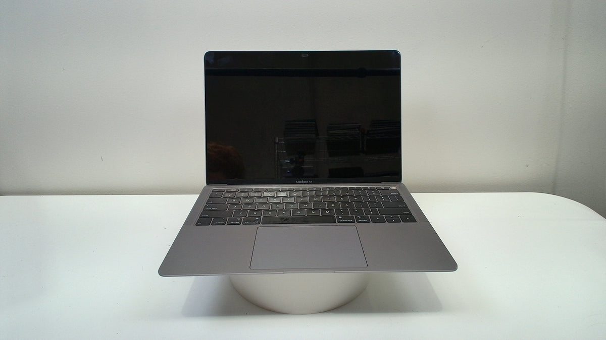 MacBook Air (Retina, 13-inch, 2018) (Read Description)