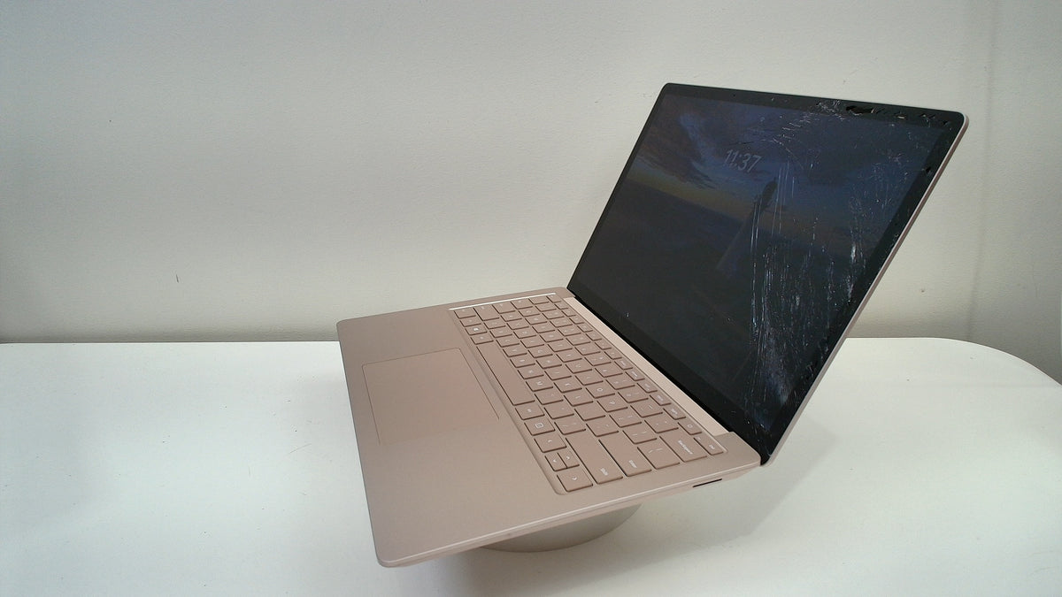 PC Surface Laptop 3 (Read Description)