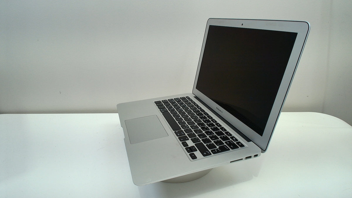 MacBook Air (13-inch, Early 2015) (Read Description)