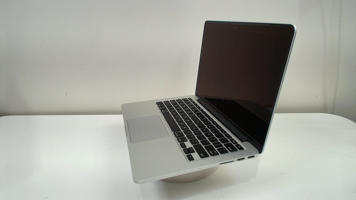 MacBook Pro 13 inch retina 2014 (Read Description)