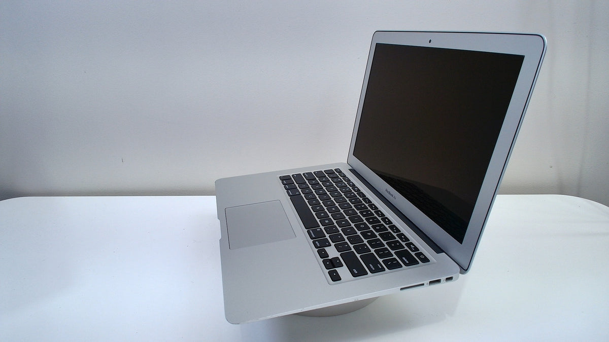 MacBook Air 13 inch 2017 Silver (Read Description)