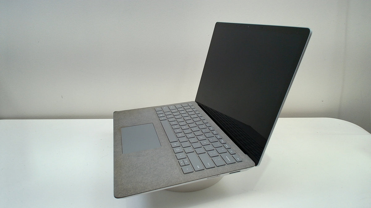 PC Surface Laptop 1 Silver (Read Description)