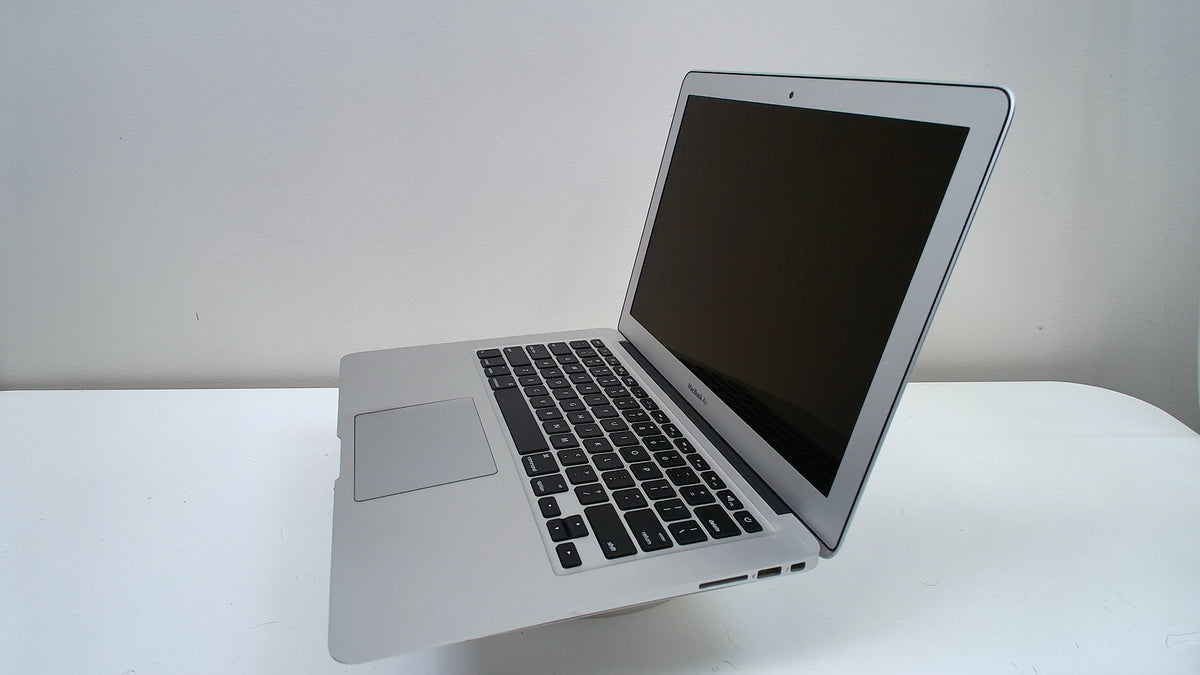 MacBook Air (13-inch, Early 2014) (Read Description)