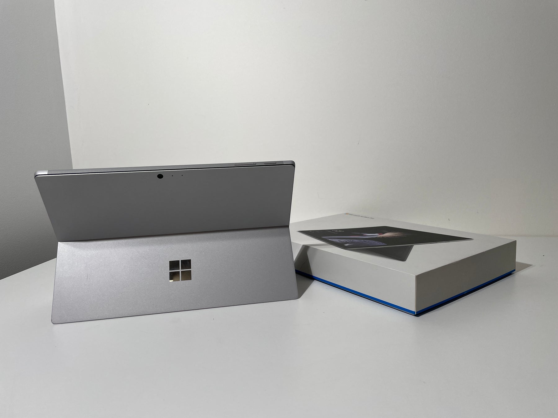 Surface Pro 5 Core i5 7th Gen 128GB SSD 4GB RAM (Bargain)