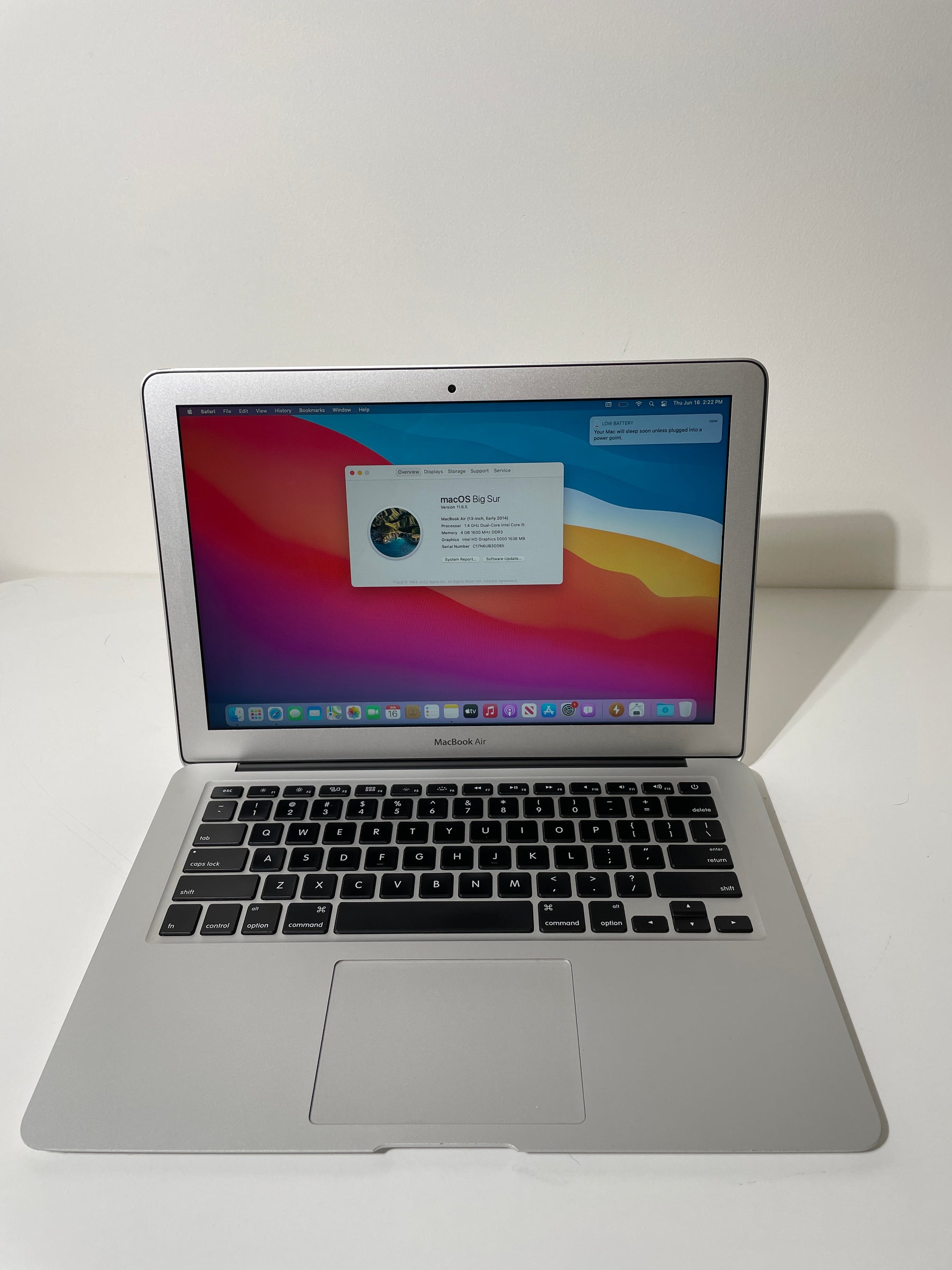 Macbook Air 13-inch - 2014 - i5 (Bargains)
