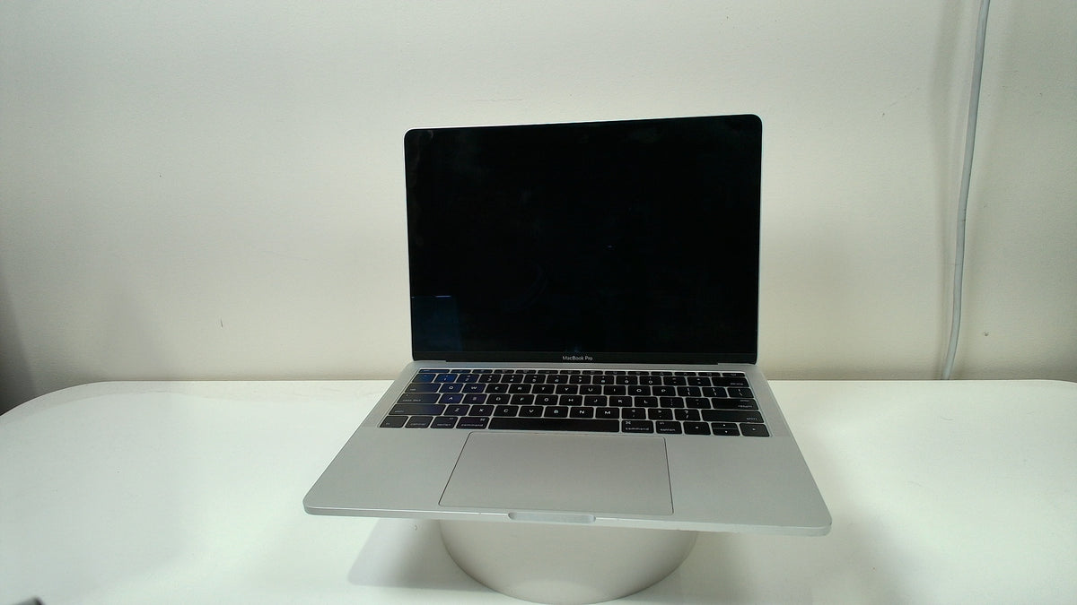 MacBook Pro (13-inch, 2016, 2 TBT3)‎ (Read Description)