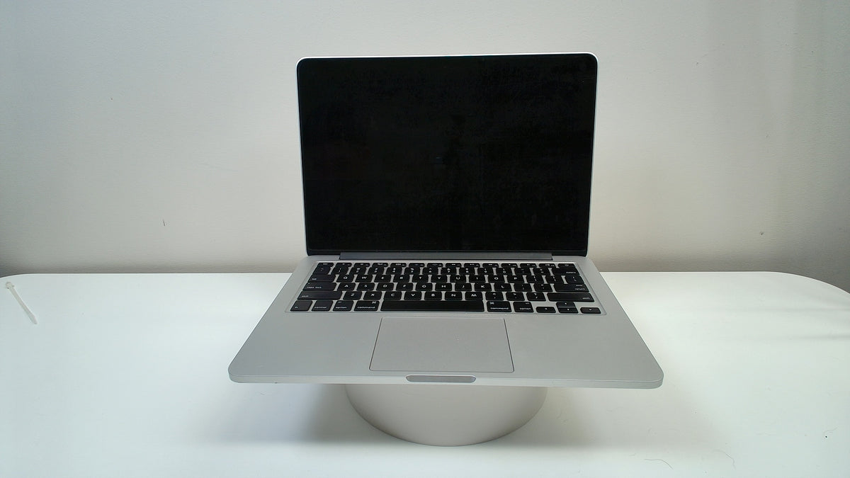 MacBook Pro (Retina, 13-inch,Early 2015) (Read Description)