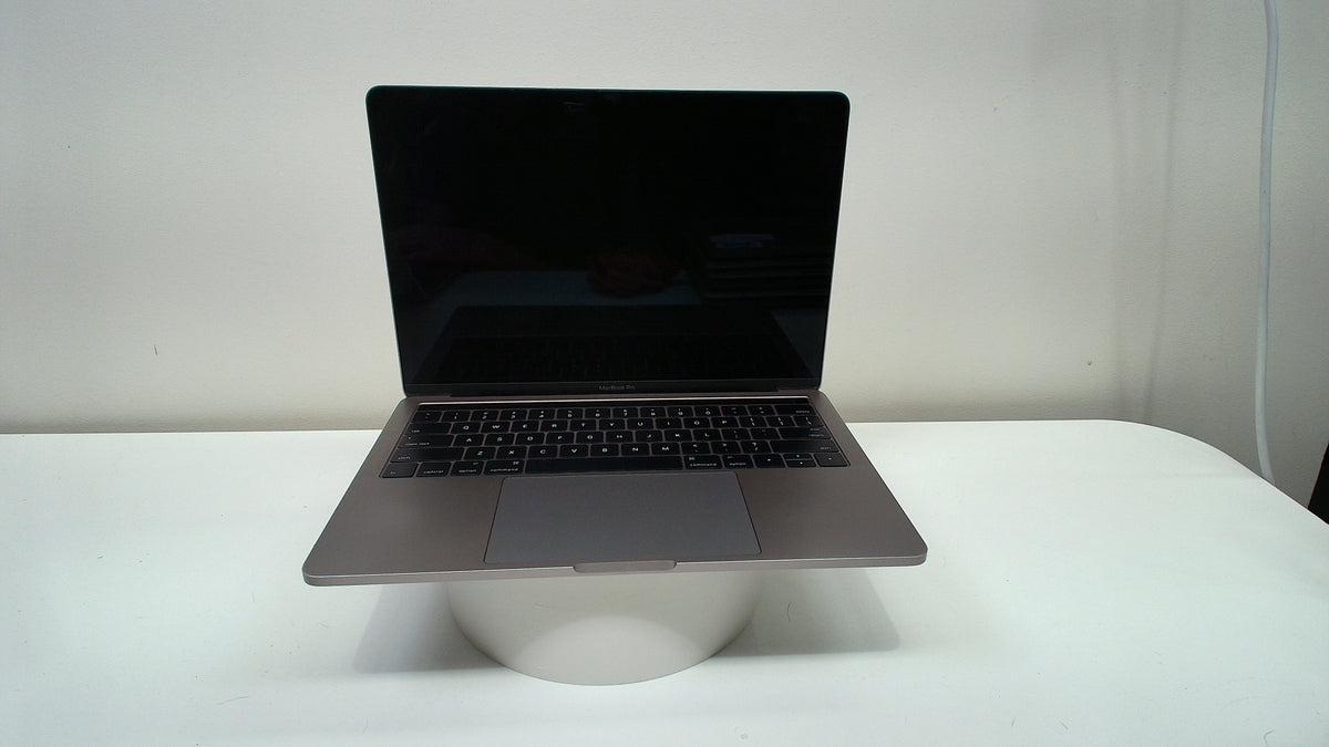 MacBook Pro 13 inch 2017 (Touchbar) (Read Description)