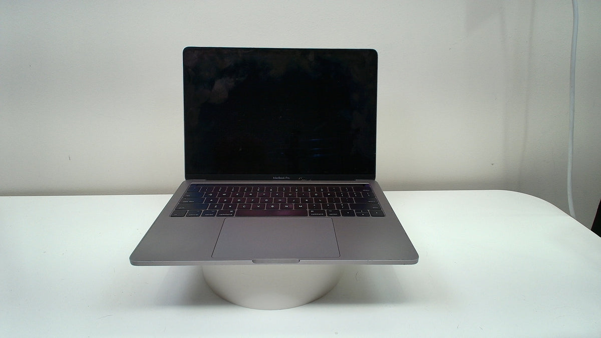 MacBook Pro 13 inch 2016 (Touchbar) (Read Description)