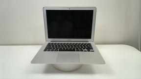 MACBOOK AIR (13-INCH, 2017)‎ (Read Description)
