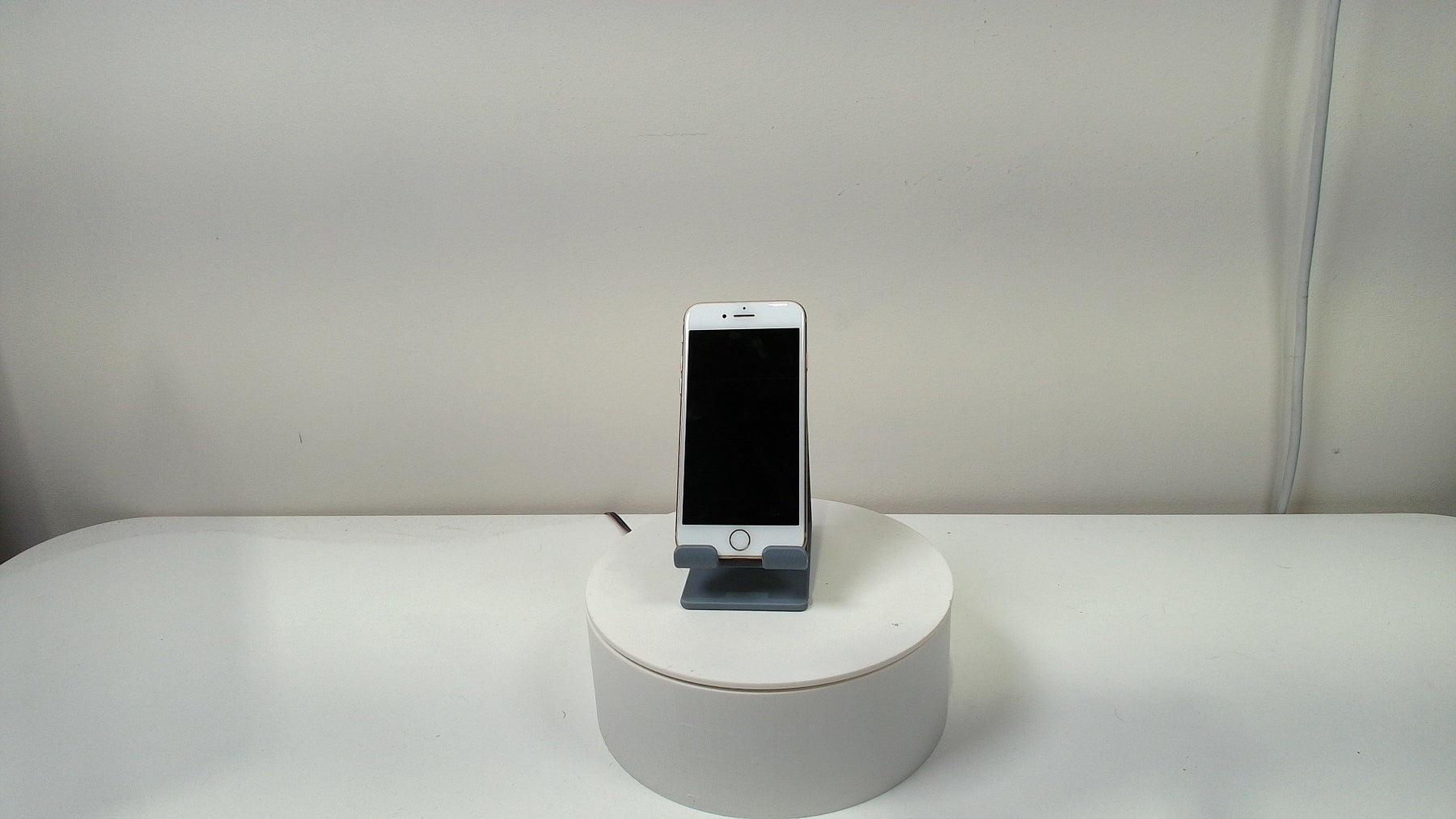 iPhone 8‎ (Read Description)