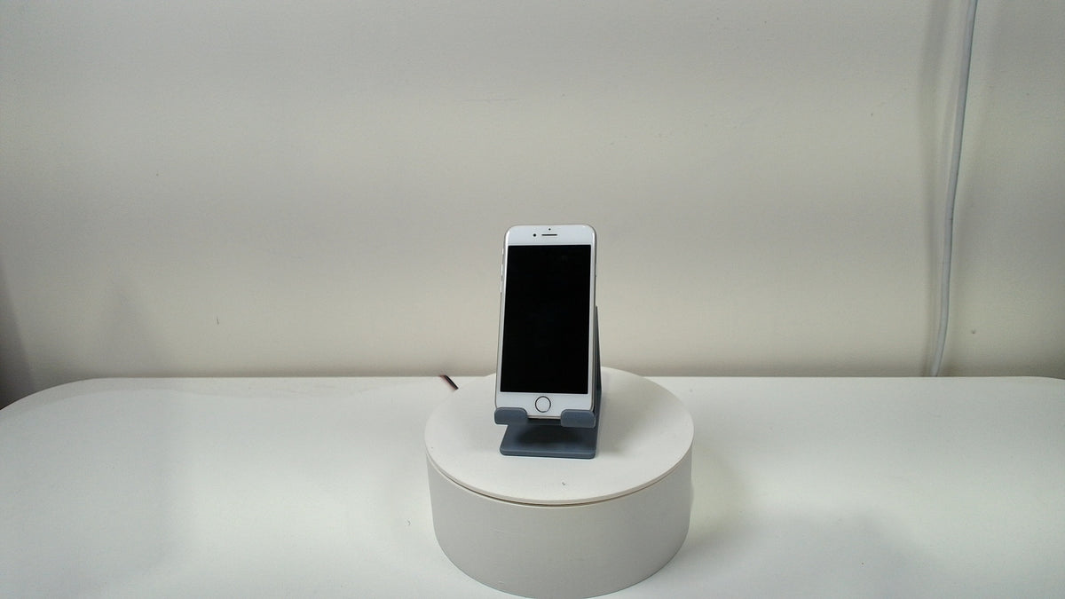 VIN,iPhone 8‎ (Read Description)