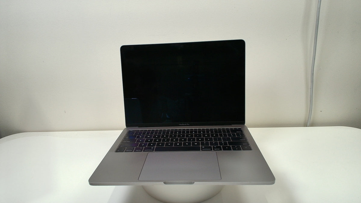 MacBook Pro (13-inch, 2017, 2 TBT3)‎ (Read Description)