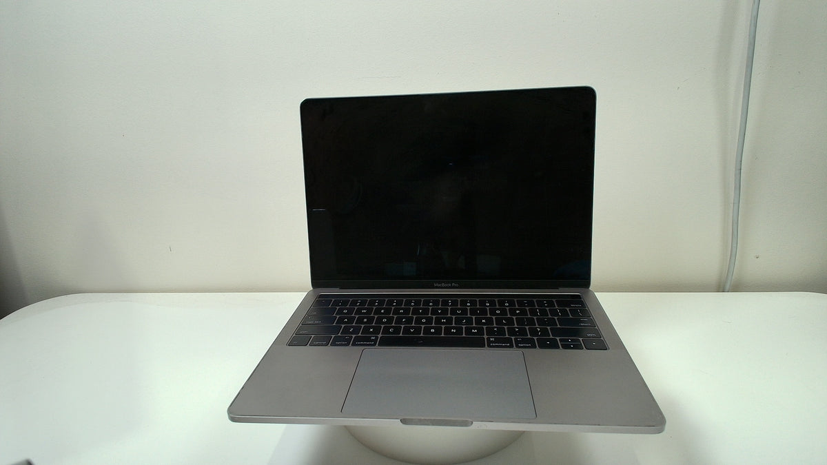 MacBook Pro 13 inch 2016 (Touchbar) (Read Description)