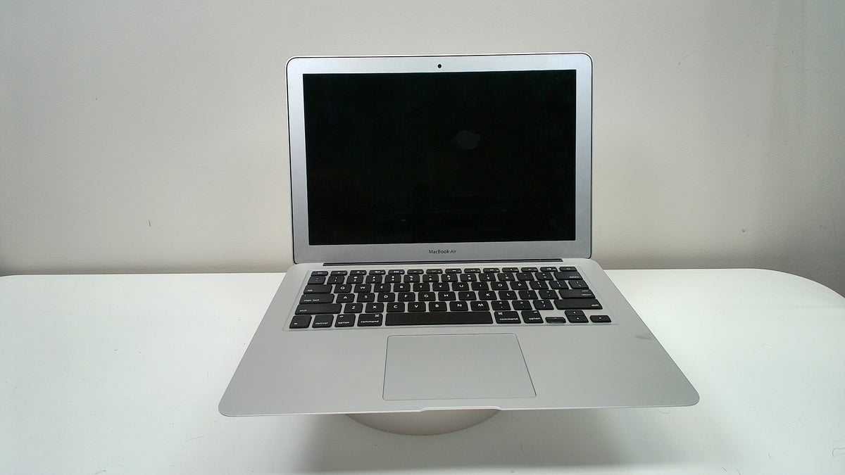 MacBook Air 13 inch 2017 (Read Description)