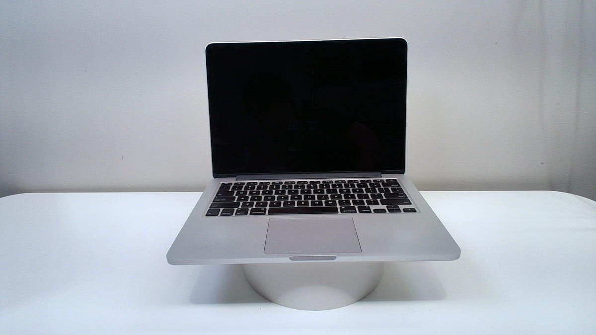 MacBook Pro (Retina, 13-Inch 2015) (Read Description)