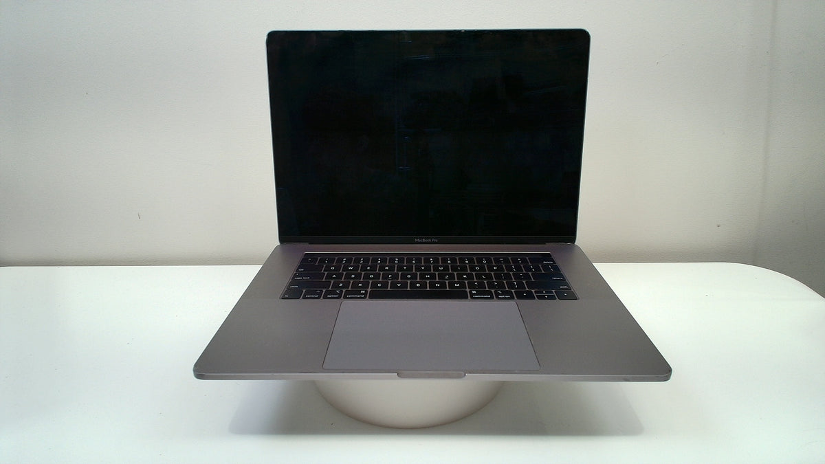 MacBook Pro (15-inch, 2018) (Read Description)