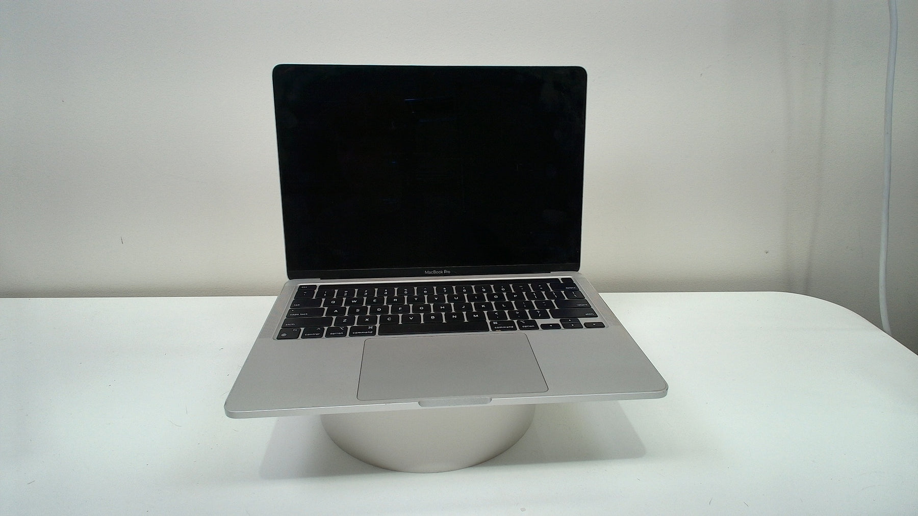 MacBook Pro (13-inch, M1, 2020)‎ Touchbar (Read Description)