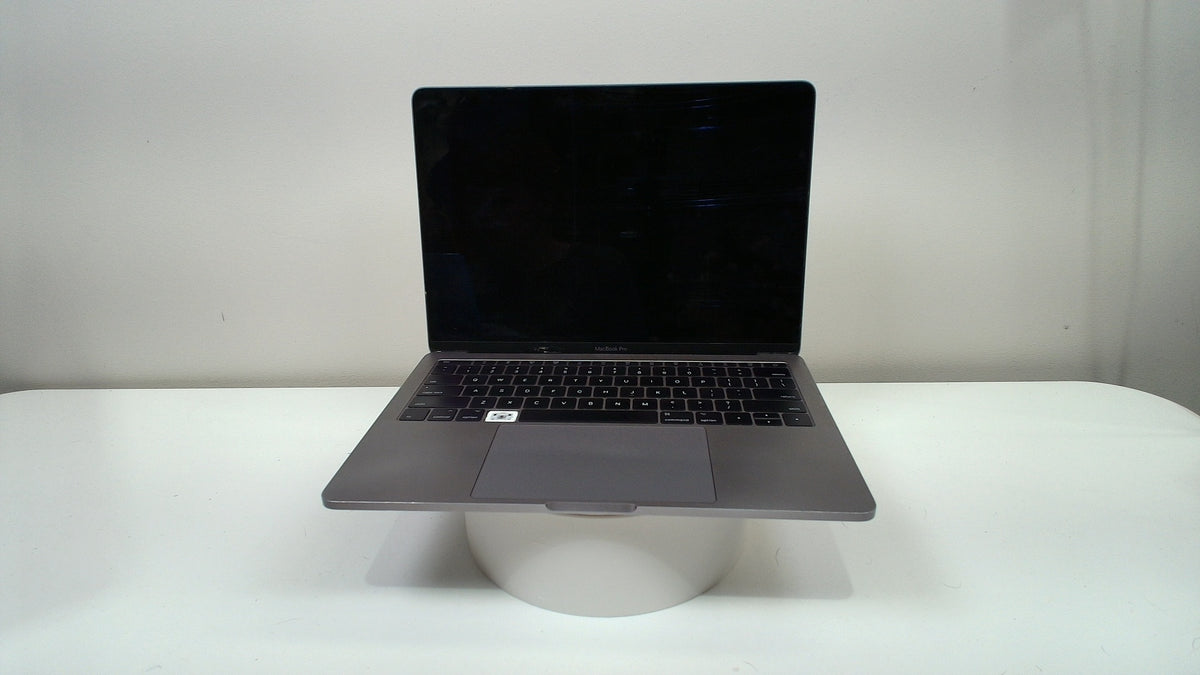 MacBook Pro 13 inch 2017 (Read Description)