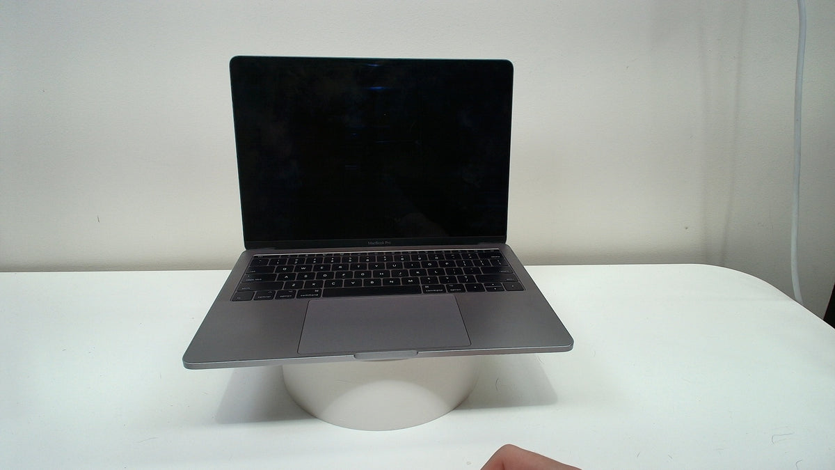 Macbook Pro 13 inch 2017 (Non Touchbar) Space Gray (Read Description)