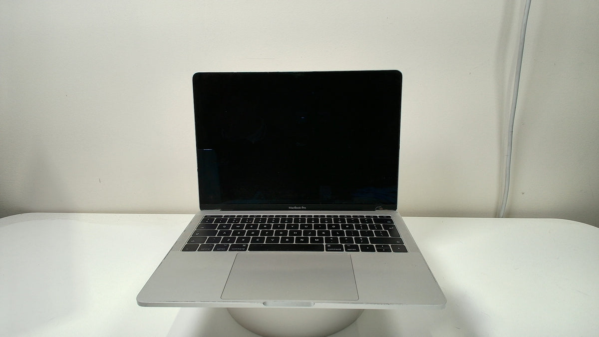 MacBook Pro (13-inch, 2017, 2 TBT3)‎ Silver (Read Description)