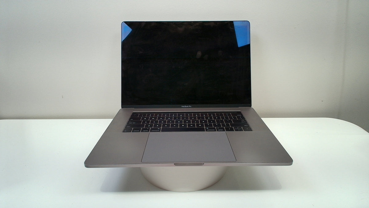 MacBook Pro (15-inch, 2016)‎ (Read Description)