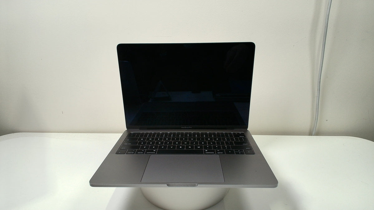 Macbook Pro 13 inch 2017 (Non Touchbar) (Read Description)