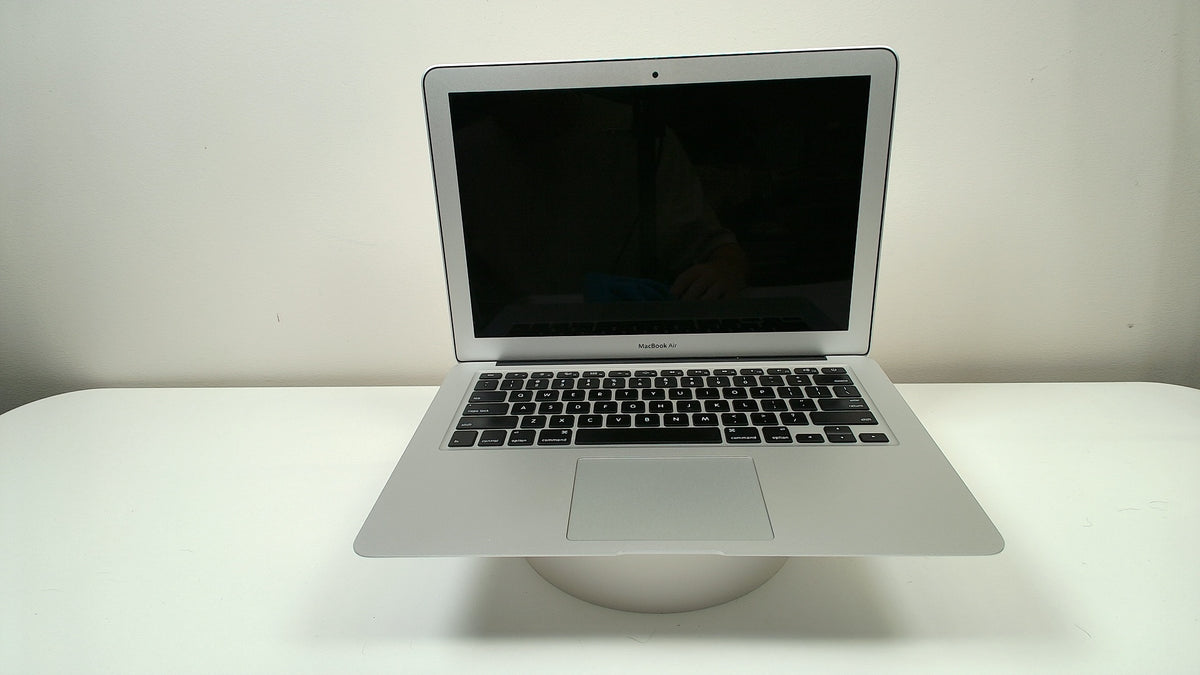 MacBook Air (13-inch, Early 2015)‎ (Read Description)