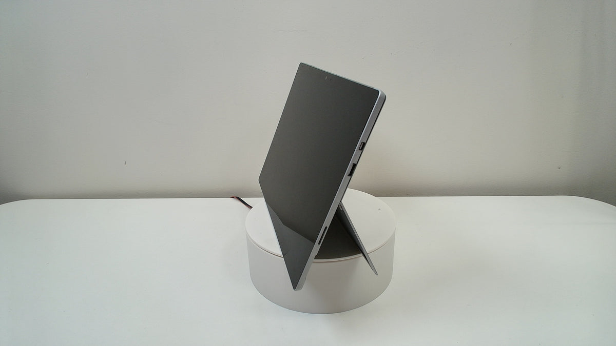 PC Surface Pro 5  (Read Description)