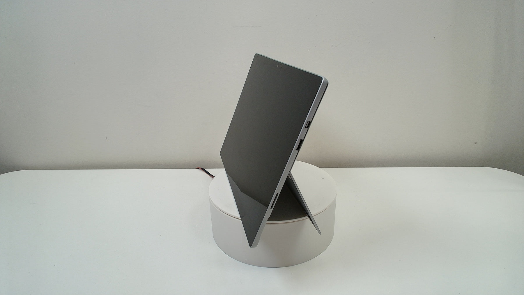 PC Surface Pro 5  (Read Description)