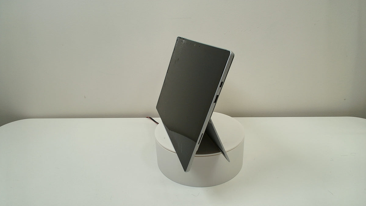 PC Surface Pro 7 (Read Description)