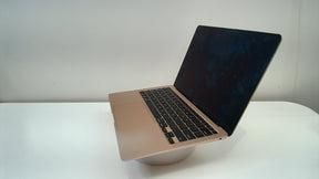 MacBook Air (Retina, 13-inch, 2020)‎ (Read Description)