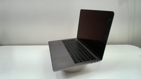 MacBook Pro 13 inch 2019 4 TBT3 (Read Description)