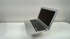 MacBook Air 11 inch 2015 (Read Description)