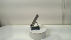 iPhone 13‎ (Read Description)