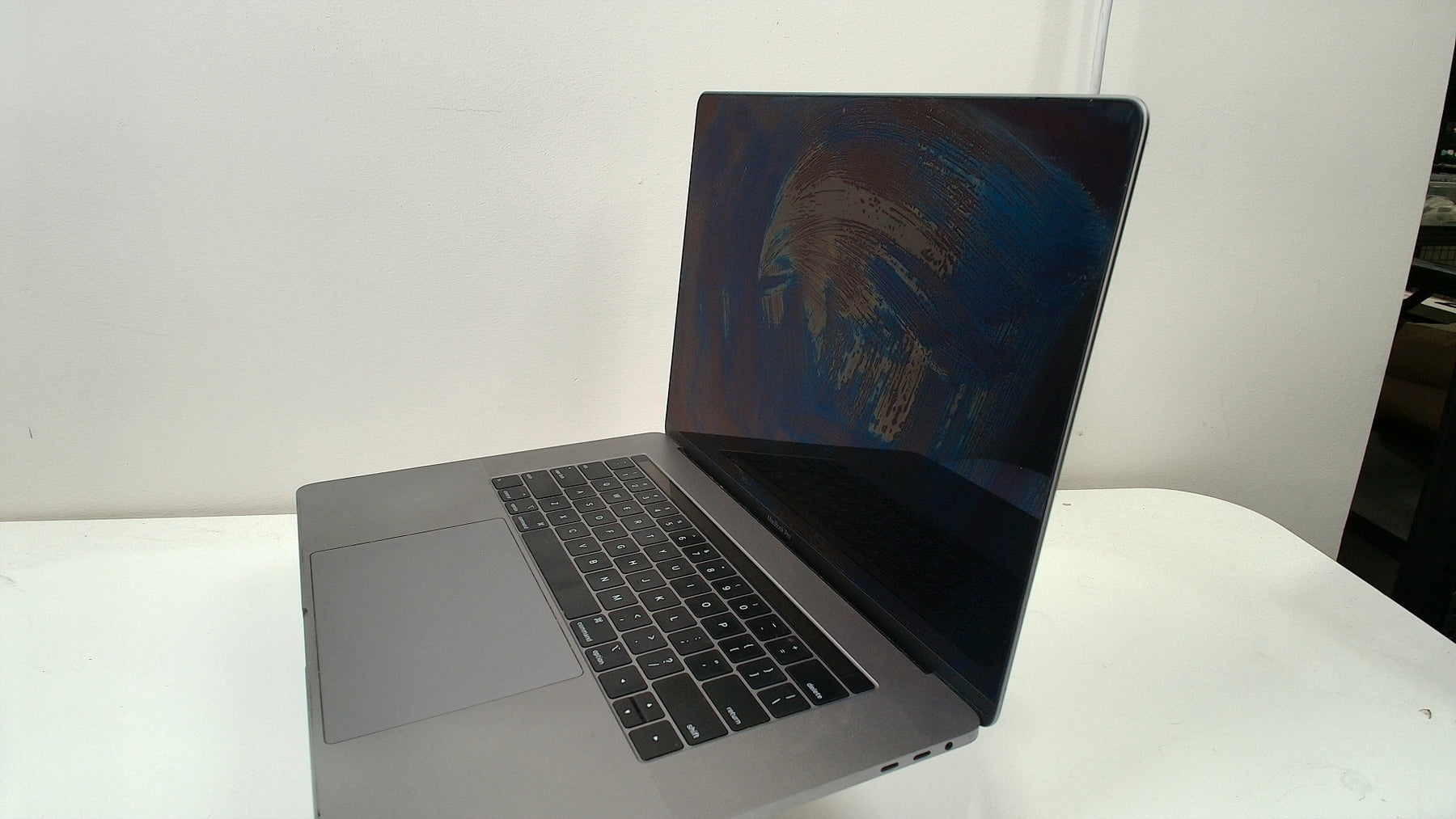 MacBook Pro 15 inch 2019 Space Grey (Read Description)