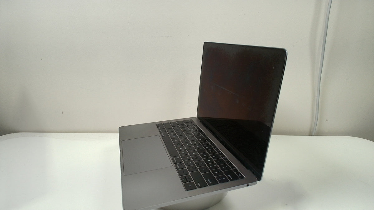 MacBook Pro (13-inch, 2017, 2 TBT3)‎ Space Grey (Read Description)