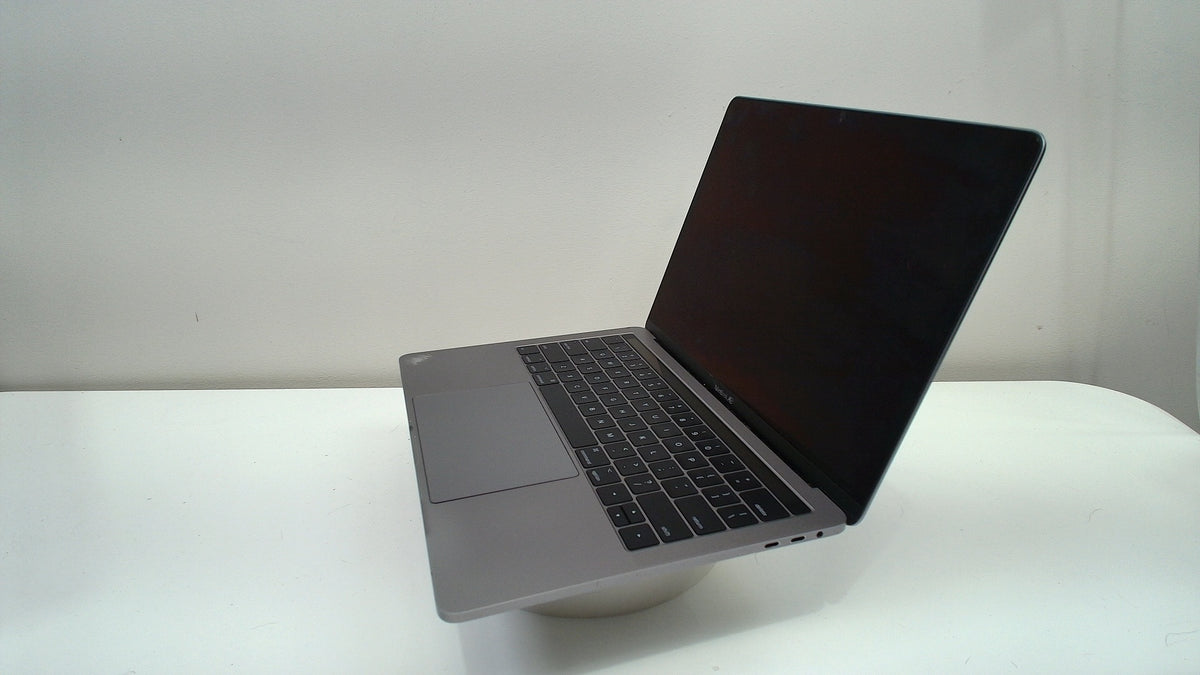 MacBook Pro 13 inch 2017 (Touchbar) (Read Description)