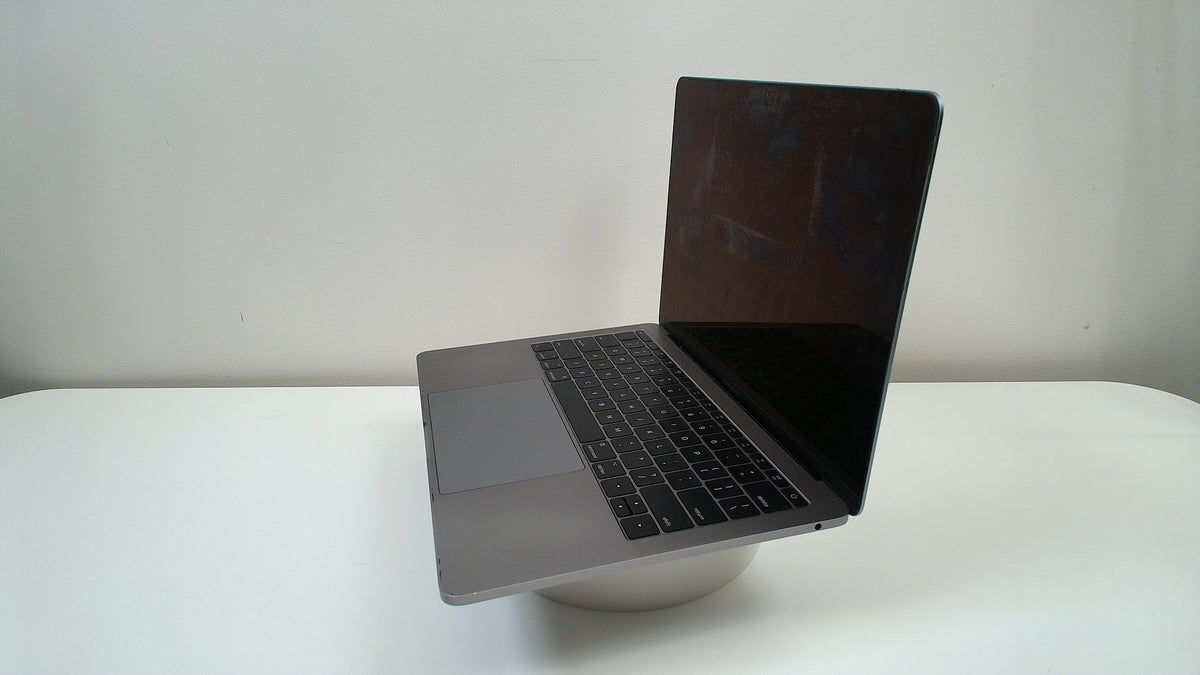 Macbook Pro 13 inch 2017 (Non Touchbar) (Read Description)