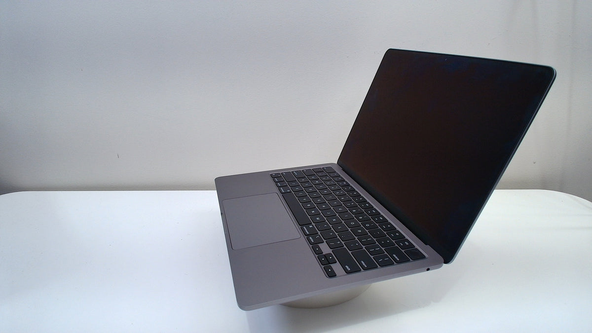 MacBook Air (M2, 2022) (Read Description)