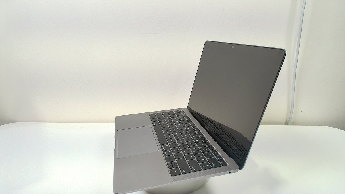MacBook Air (Retina, 13-inch, 2018)‎ (Read Description)