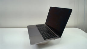 MacBook Pro 13 inch 2019 touchbar (Intel, 4 Thunderbolt Ports) (Read Description)