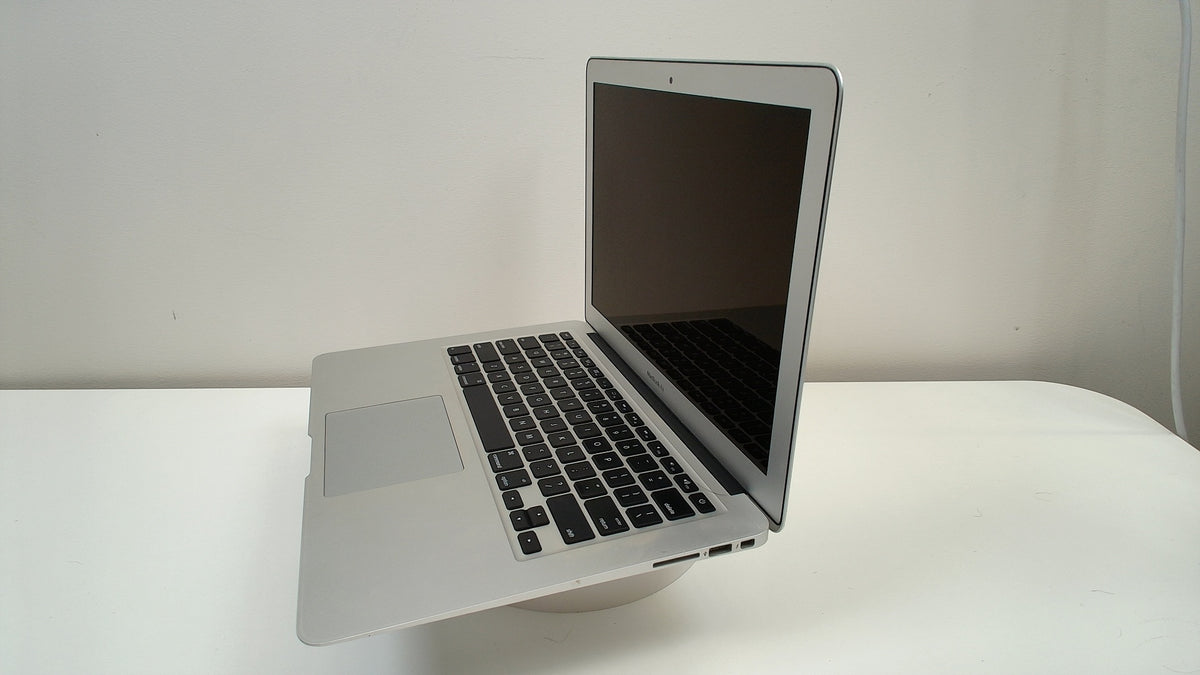 MacBook Air 13 inch 2013 Silver (Read Description)