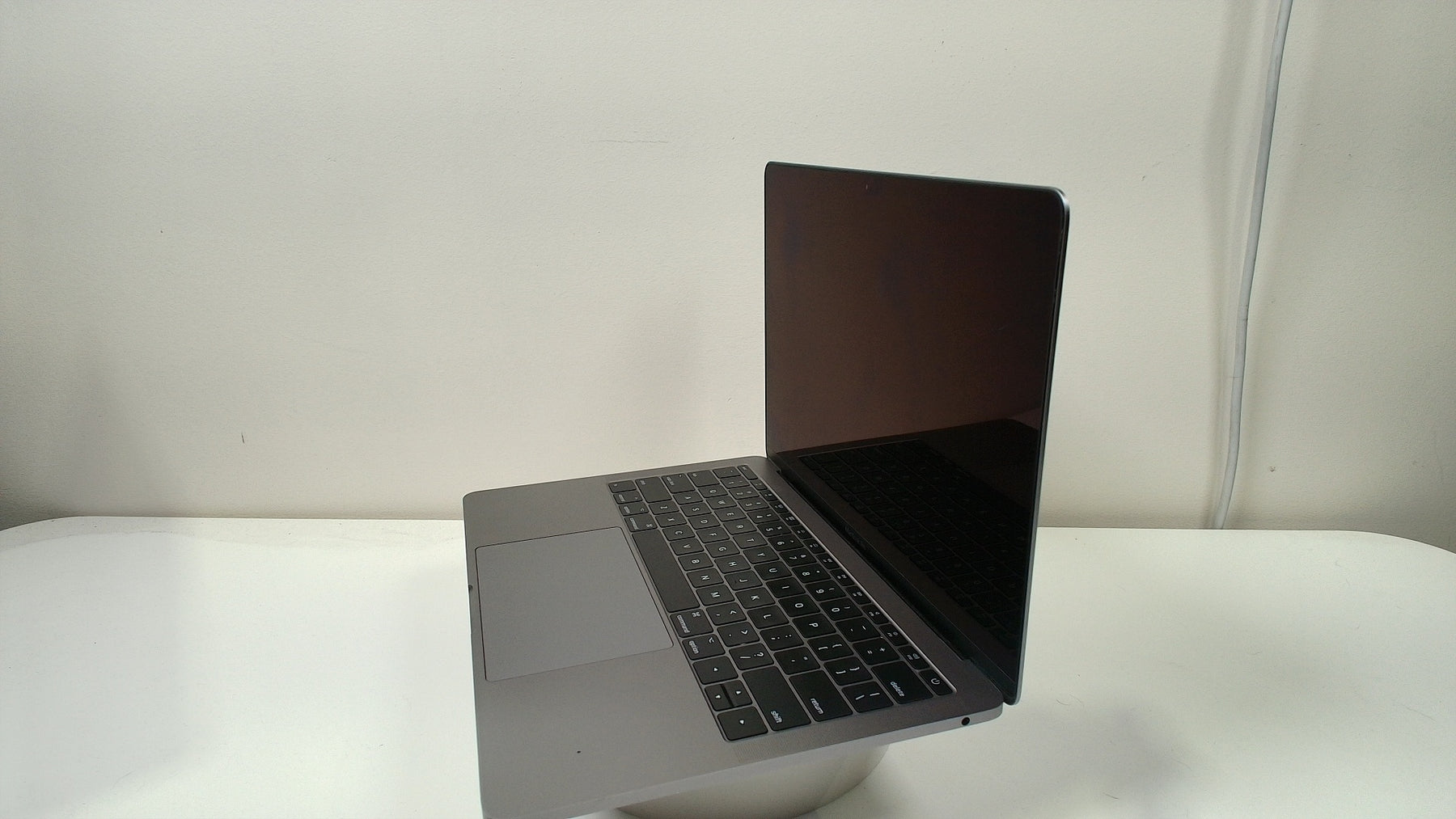 Macbook Pro 13 inch 2017 (Non Touchbar) (Read Description)