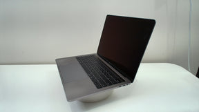 Macbook Pro 13 inch 2016 (4 TBT3, TB) (Read Description)