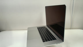 MacBook Pro (15-inch, 2017) (Read Description)