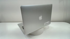 MacBook Pro 13 inch retina 2015 silver  (Read Description)