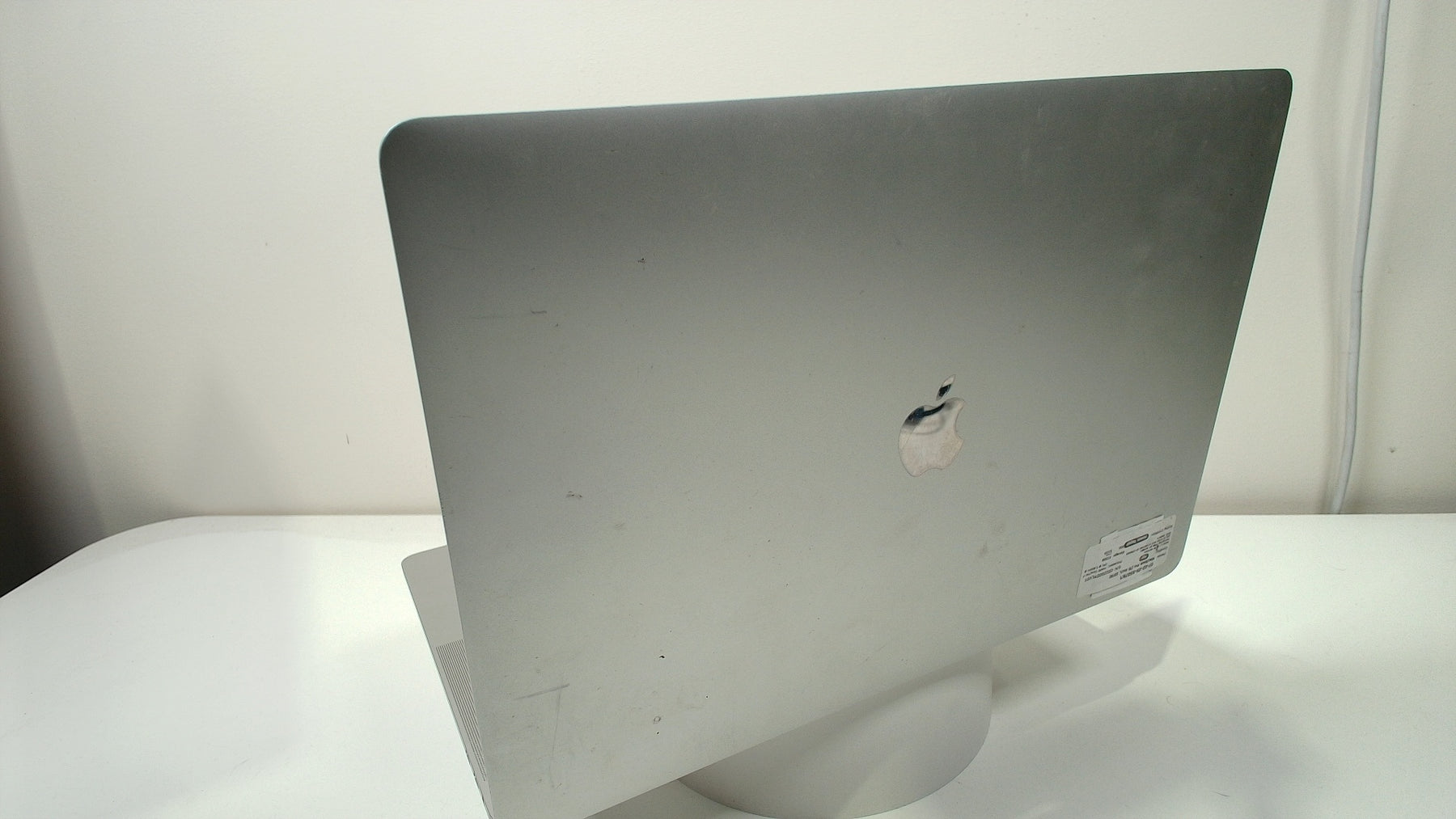MacBook Pro (15-inch, 2019) (Read Description)