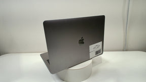 MacBook Pro (13-inch, 2018, Four Thunderbolt 3 Ports) (Read Description)