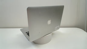 MacBook Pro 13 inch retina 2014 (Read Description)